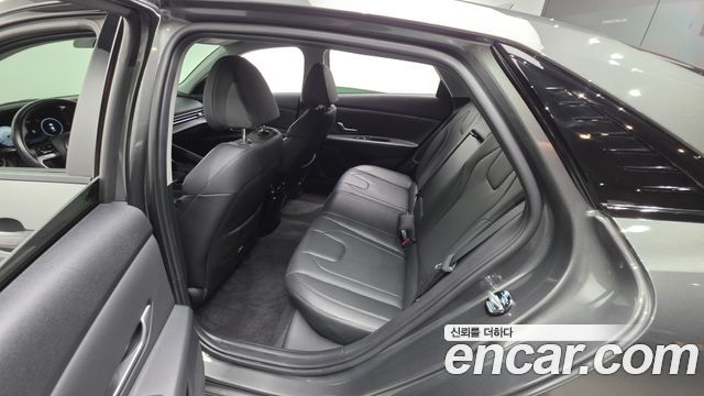 Hyundai Avante (CN7) 1.6 Inspiration 2023 — фото 26