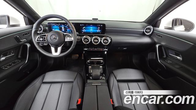 Mercedes-Benz A-Class (W177) A220 Hatchback 2021 — фото 7