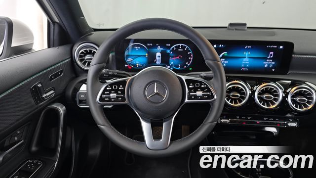 Mercedes-Benz A-Class (W177) A220 Hatchback 2021 — фото 13