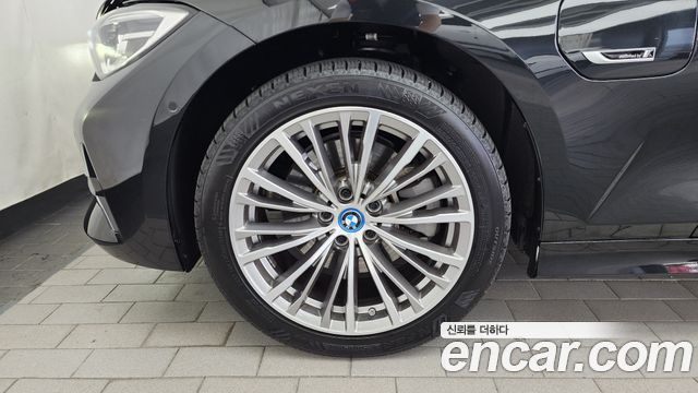 BMW 3 Series (G20) 320e Luxury 2022 — фото 5
