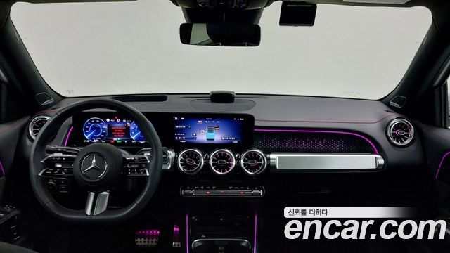 Mercedes-Benz EQB (X243) EQB300 4MATIC AMG Line 2026 — фото 7