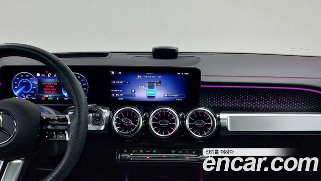 Mercedes-Benz EQB (X243) EQB300 4MATIC AMG Line 2026 — фото 20