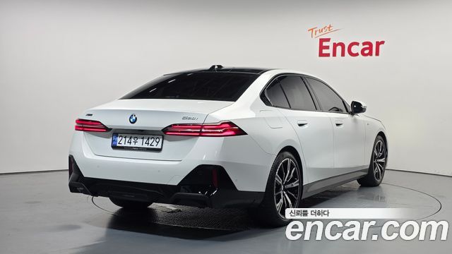 BMW 5 Series (G60) 530i xDrive M Sport 2024 — фото 2