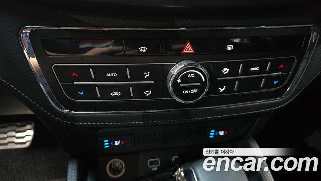 KG Mobility (SsangYong) Rexton Sports Khan Diesel 2.2 4WD Prestige 2021 — фото 17