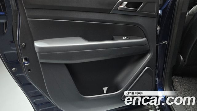 KG Mobility (SsangYong) Rexton Sports Khan Diesel 2.2 4WD Prestige 2021 — фото 25