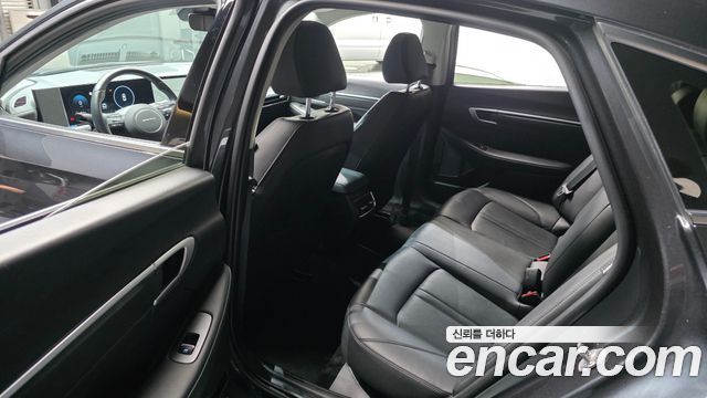 Hyundai Sonata The Edge (DN8) 2.0 LPG(Rent) Business 1 2024 — фото 26