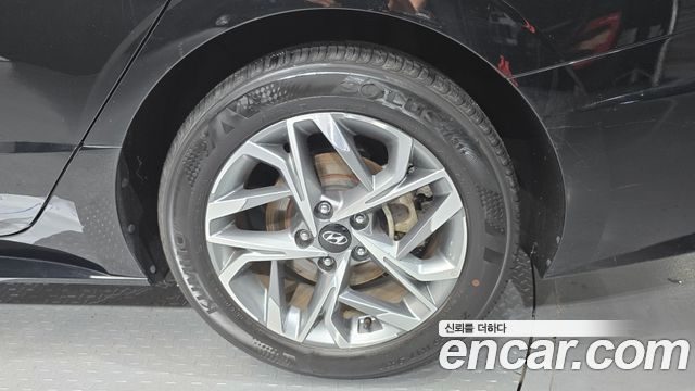 Hyundai Sonata (DN8) 2.0 Premium Plus 2023 — фото 19
