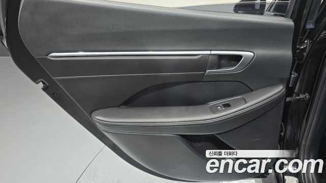 Hyundai Sonata (DN8) 2.0 Premium Plus 2023 — фото 23