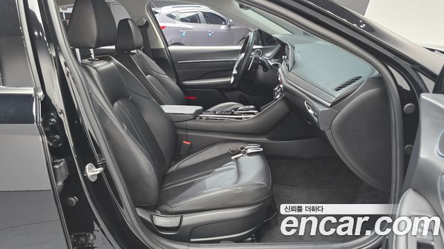 Hyundai Sonata (DN8) 2.0 Premium Plus 2023 — фото 24