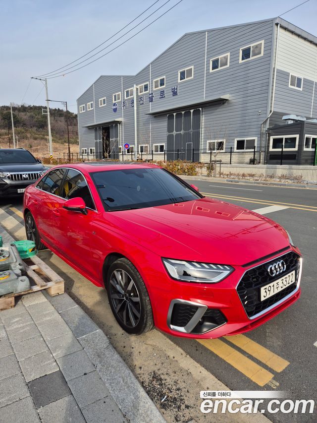 Audi A4 (B9) 40 TFSI Premium