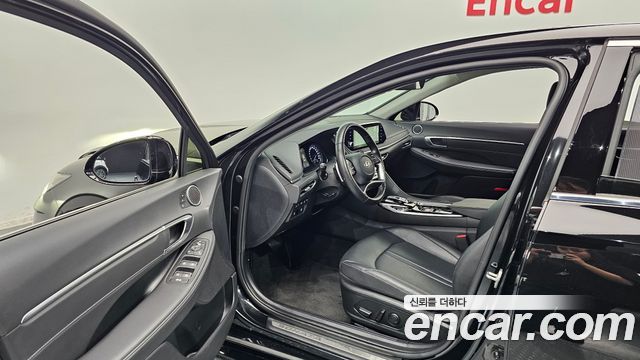 Hyundai Sonata (DN8) 2.0 Premium Plus 2022 — фото 10