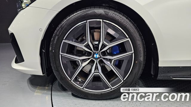 BMW 5 Series (G60) 520i M Sport 2025 — фото 5