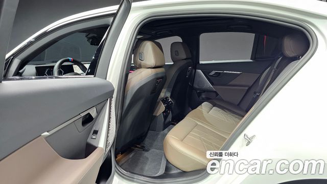 BMW 5 Series (G60) 520i M Sport 2025 — фото 11