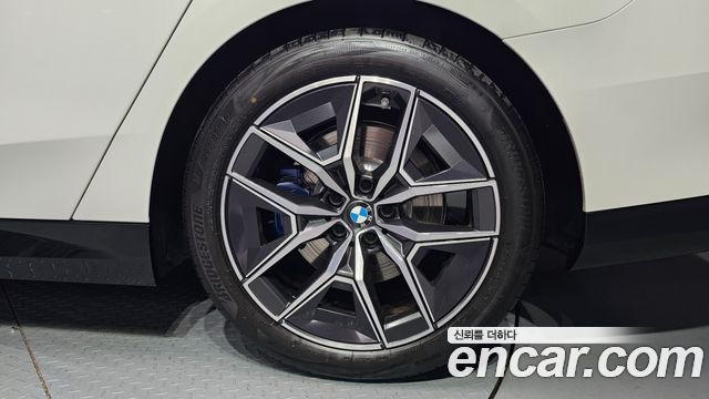 BMW 5 Series (G60) 520i M Sport 2025 — фото 21