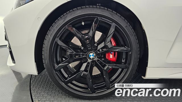 BMW 4 Series (G22) 420i M Sport Pro Convertible 2026 — фото 5