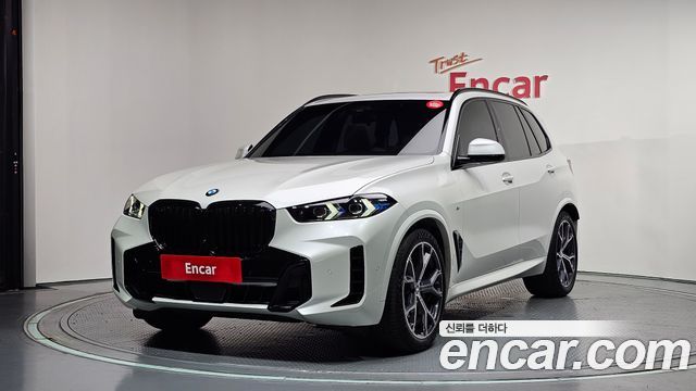 BMW X5 (G05) xDrive 40i M Sport 2025 — фото 1