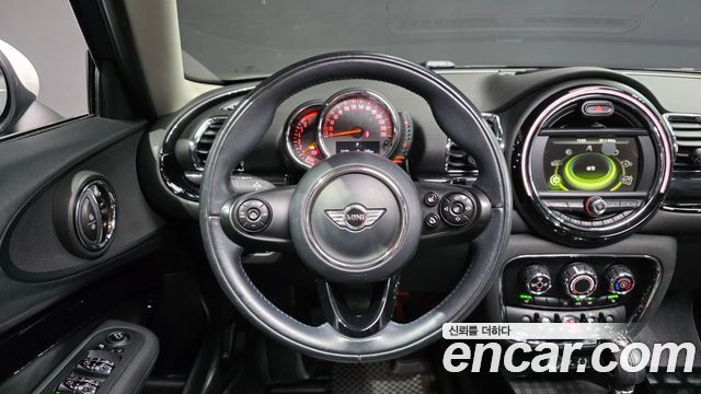 MINI Cooper Clubman Standard 2nd 2017 — фото 13
