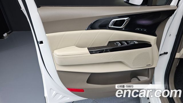Kia Carnival (IV) Gasoline 9-Seater Hi-Limousine Signature 2022 — фото 24