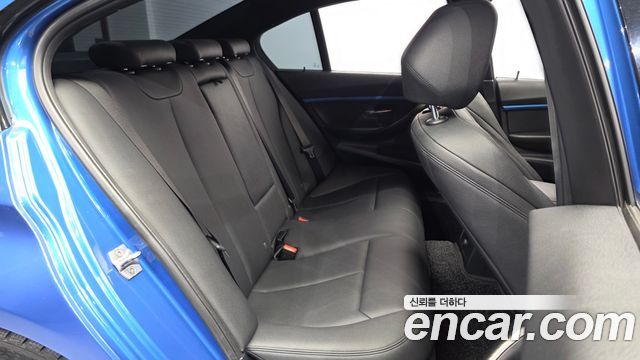 BMW 3 Series (F30) 320d M Sport 2017 — фото 12