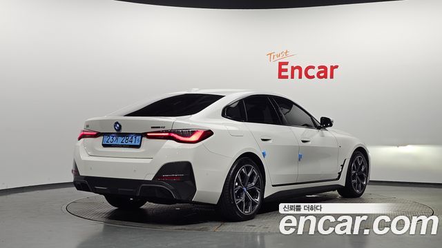 BMW i4 eDrive40 M Sports 2022 — фото 2