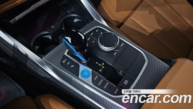 BMW i4 eDrive40 M Sports 2022 — фото 9