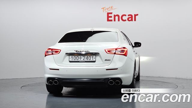 Maserati Ghibli 3.0 Diesel GranLusso 3rd 2019 — фото 4