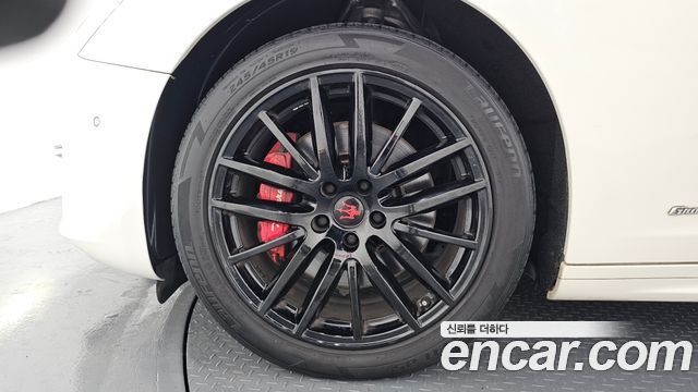 Maserati Ghibli 3.0 Diesel GranLusso 3rd 2019 — фото 5