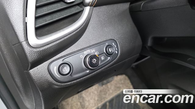 Chevrolet Trax 1.4 LT Deluxe 2017 — фото 14