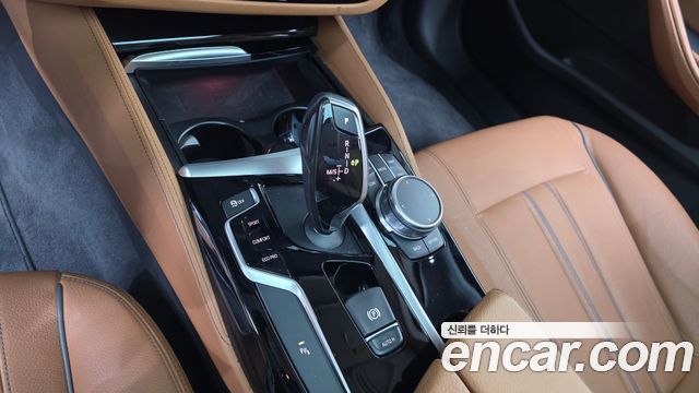 BMW 5 Series (G30) 520i Luxury 2018 — фото 9