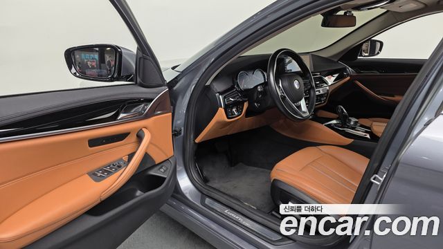 BMW 5 Series (G30) 520i Luxury 2018 — фото 10