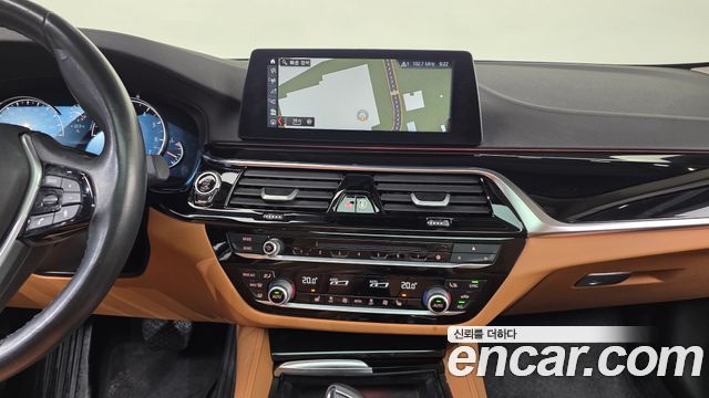 BMW 5 Series (G30) 520i Luxury 2018 — фото 14