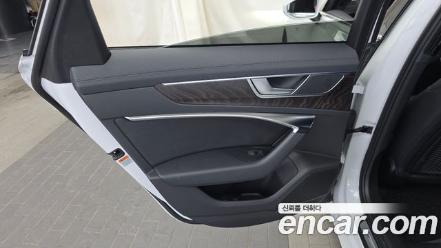 Audi A6 (C8) 40 TDI Premium 2020 — фото 25