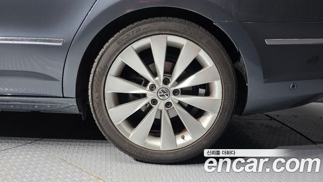 Volkswagen CC 2.0 TDI BlueMotion 2012 — фото 21