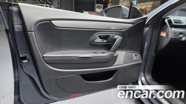 Volkswagen CC 2.0 TDI BlueMotion 2012 — фото 24