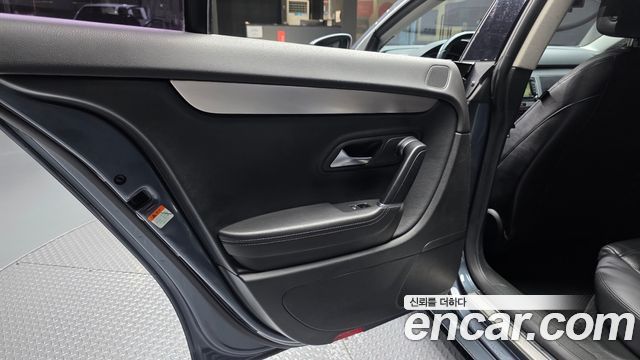 Volkswagen CC 2.0 TDI BlueMotion 2012 — фото 25