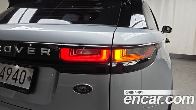 Land Rover Range Rover Velar 2.0 D240 SE 2018 — фото 23