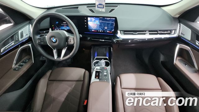 BMW X1 (U11) xDrive 20i xLine 2025 — фото 7