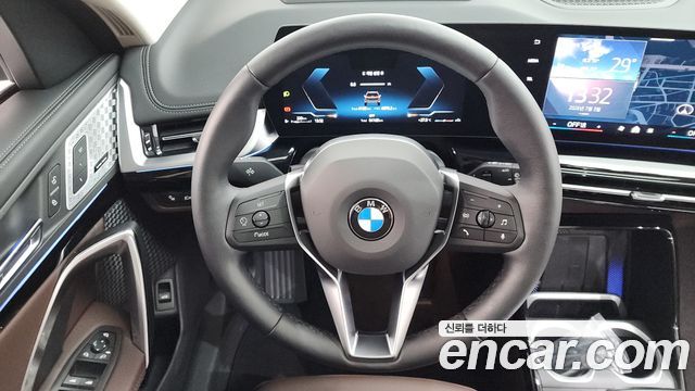 BMW X1 (U11) xDrive 20i xLine 2025 — фото 13