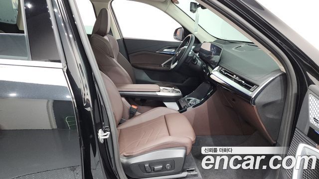 BMW X1 (U11) xDrive 20i xLine 2025 — фото 26