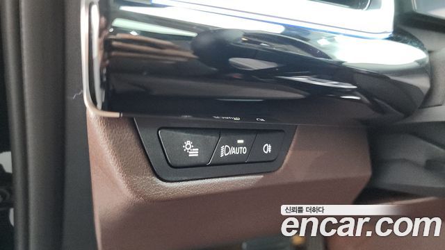 BMW X1 (U11) xDrive 20i xLine 2025 — фото 29