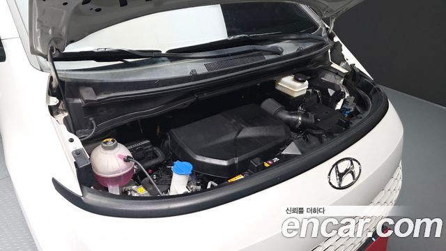 Hyundai Staria Cargo 3-Seater Smart 2022 — фото 6