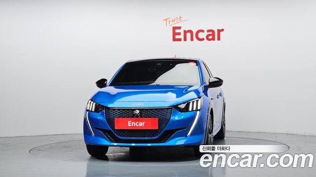 Peugeot e-208 (II) GT Line 2021 — фото 3