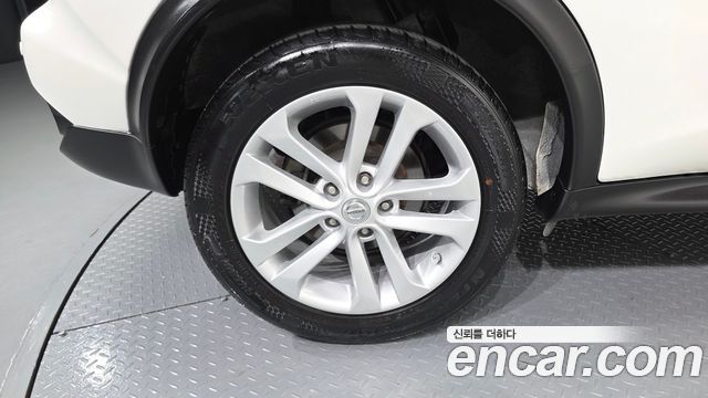 Nissan Juke 1.6 SV F15 2017 — фото 5