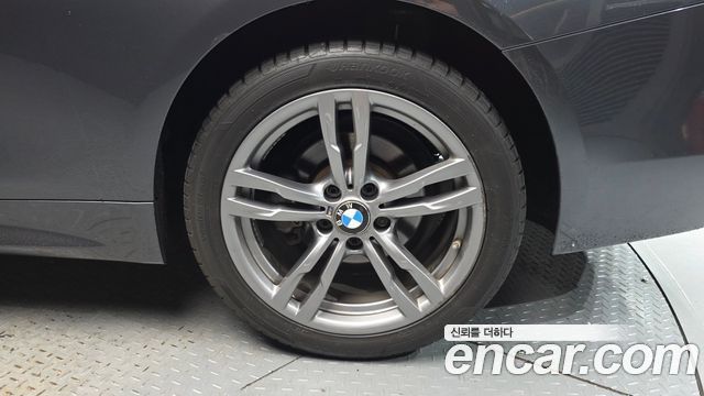 BMW 4 Series (F32) 420d xDrive M Sport Coupe 2017 — фото 5