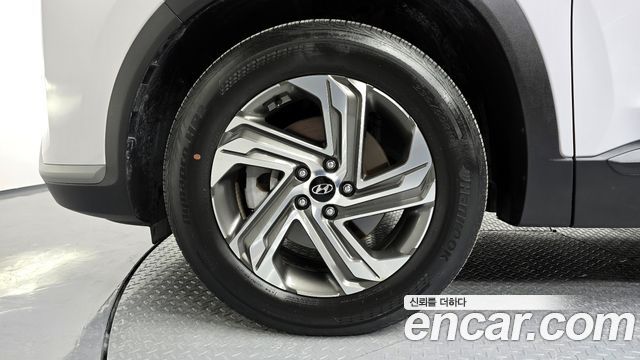 Hyundai Santa Fe Diesel 2.2 2WD Premium Choice 2021 — фото 5