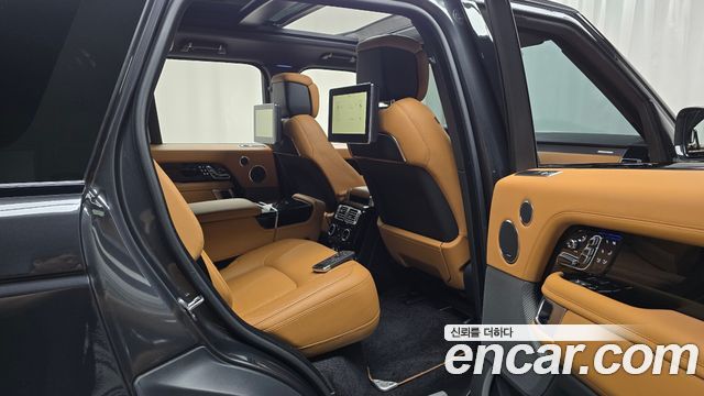 Land Rover Range Rover (IV) 5.0 SC Range Rover Fifty 2021 — фото 11