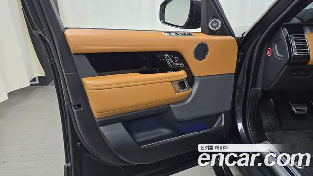 Land Rover Range Rover (IV) 5.0 SC Range Rover Fifty 2021 — фото 24