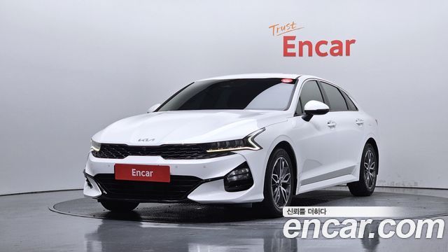 Kia K5 (III) 2.0 Noblesse 2022 — фото 1