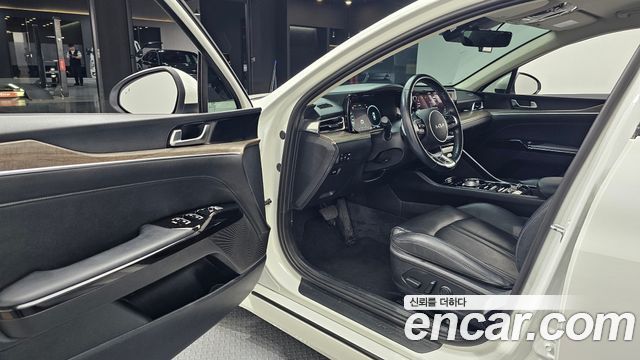 Kia K5 (III) 2.0 Noblesse 2022 — фото 10