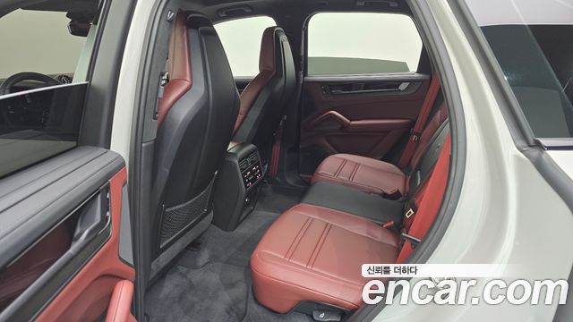 Porsche Cayenne (PO536) 4.0 GTS 2025 — фото 19